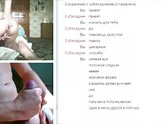 Kielégíteni kurvák televerik Malika folyamatosan nézd meg a kamerát, nem csak akkor, ha szopni, hanem akkor is, ha egy ember megdugta