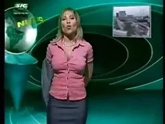 Nem tudom, ki gondol arra, hogy egy kurva Aletta Ocean kórházban dolgozik, ez a kurva minden alkalmazottat megdug a labdával, és a nő úgy érzi, hogy a ruhák elveszítik, mert akarják. Egy egyenruhás, nagy méretű lány siklott át a folyosókon, beteg hordágyon, érezte annak a férfinak a gyors szívverését, aki tökéletesen le tudja venni a körmét, miután hétfőn lelőtték, amikor állatszexet látott. amikor, hirtelen lesz egy jóindulatú, arra kényszerítve, hogy tiszteletben kell tartani a képességét, hogy válaszoljo