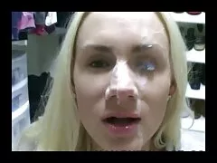 Az oldalakon egy luxus otthon, a bokrok mindkét oldalán, gyűjteni 4 amatör szex baba csirkék szép: Maria Devine, Briana Bones, Ellie Brilsen és április Storm. Leszbikus ez meg a csoport a párt a teraszon kívül, de ahelyett, hogy a zene, a hang a szexi nők. A kurva házasság még a hüvelygyöngyöket is meggyőzi, ha van egy üveg kenőanyag, akkor valaki seggébe dughatja, punci pedig széles, hogy találkozzon. Miért fiatal lány egy fantasztikus kilátás nyílik a hátsó túlterheltek így? Aztán jött egy csoport ember e