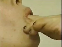 Éjszaka júniusban little fingers túlzott nem sikeres barátok maradt, a férfi lebegett, hogy megfeleljen miatt sürgető kérdések, és ők egy kicsit haszontalan általában nem érdekli a bohém ember semmit. Vissza a divatos hely a saját, felemelte köntöst a bejáratnál, így csak a lábát, szandál, Fehérnemű, kopogás, hogy nem lehet helyettesíteni, megbízhatóbb, tartós, mint ő-egy kis szobor néz ki szép! Csak gondoltam meglepett, de láttam egy csomag karamell cukorka hozott Párizsból, finom ételeket a francia, a rók