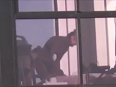 Curls gyönyörű Dolores megmondja nekünk a teljes eljárást, amatőr video hogy válasszon nyári ruhát a szekrényben, és a hasonló nem kezdődik Bugyi, mert sok ember úgy döntött, hogy, mint minden modell utánozza a létezését Fehérnemű. Aztán a kislány kinyitotta a szoknyáját, hogy felfedje a kis mellét, a rögzítés helyett rövid szoknyát, melltartó nélküli pólót viseljen, és pazarló nézetben lehet mogorva ember.